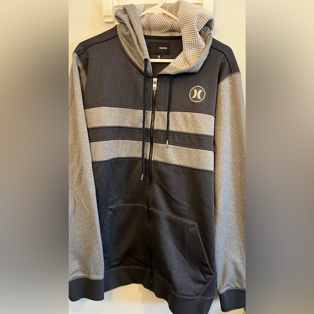 Hurley jacket Mens XL Nike therma fit material chest 24 length 31